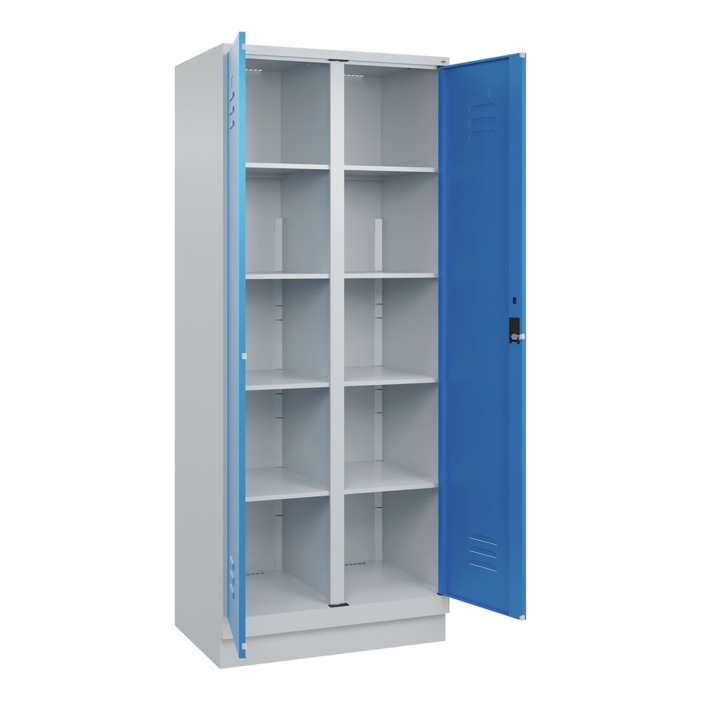 C+P Wäsche-Spind Classic PLUS, Sockel, 2 Abteile, HxBxT 1.950 x 800 x 500 mm, lichtgrau, lichtblau, Zylinderschloss, mit Mitteltrennwand N° de l'image du produit 1 : C+P Wäsche-Spind Classic PLUS, Sockel, 2 Abteile, HxBxT 1.950 x 800 x 500 mm, lichtgrau, lichtblau, Zylinderschloss, mit Mitteltrennwand