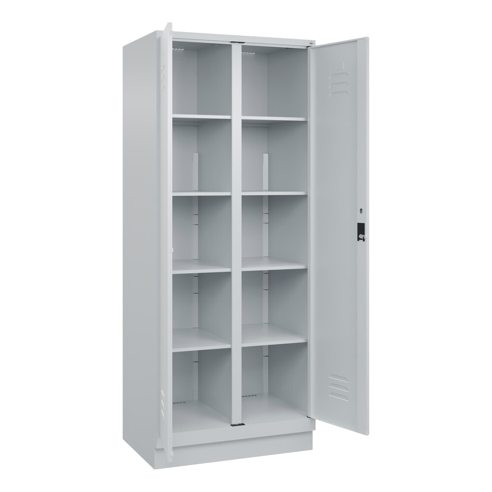 C+P Wäsche-Spind Classic PLUS, Sockel, 2 Abteile, HxBxT 1.950 x 800 x 500 mm, lichtgrau, lichtgrau, Zylinderschloss, mit Mitteltrennwand N° de l'image du produit 1 : C+P Wäsche-Spind Classic PLUS, Sockel, 2 Abteile, HxBxT 1.950 x 800 x 500 mm, lichtgrau, lichtgrau, Zylinderschloss, mit Mitteltrennwand