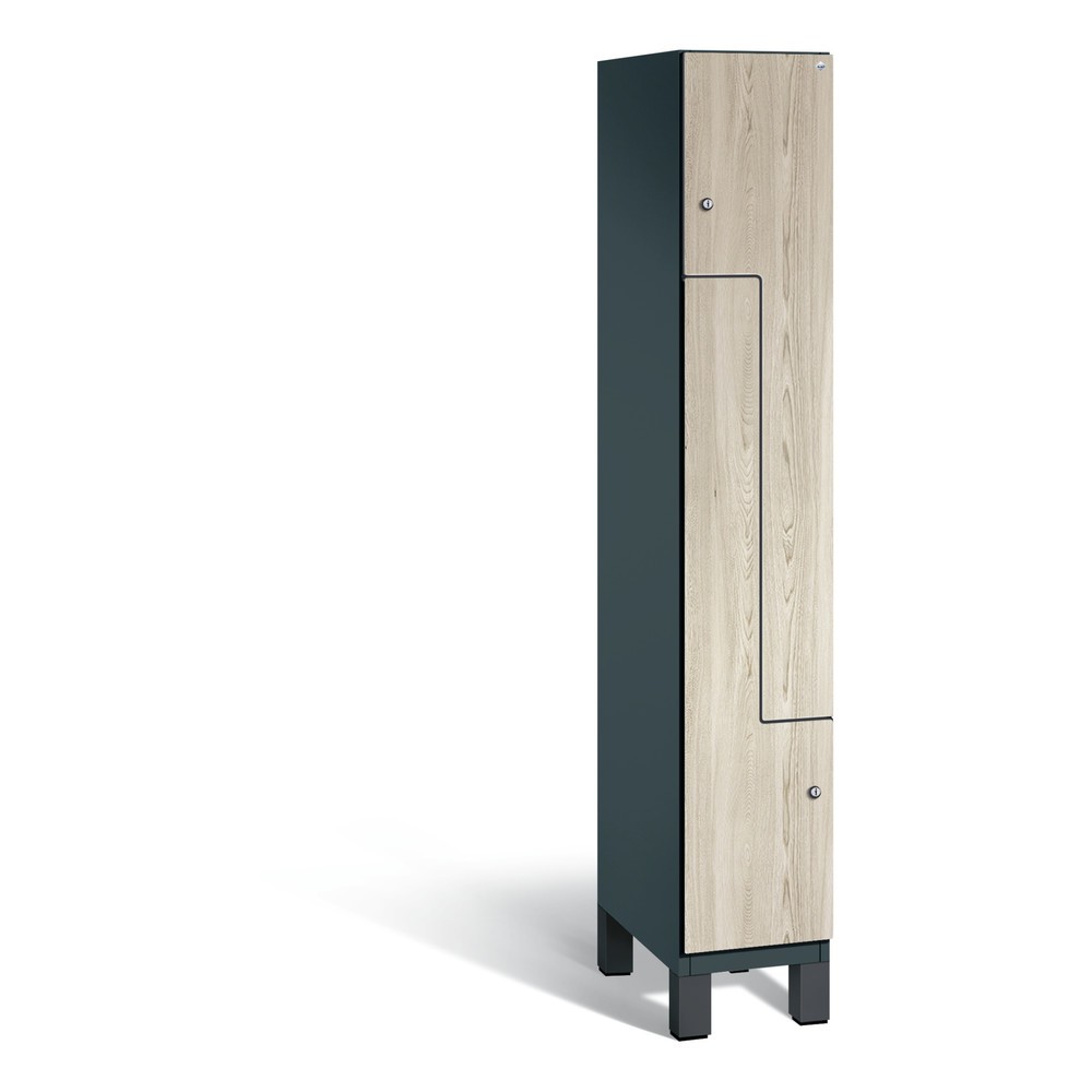 Produktabbildung: C+P Z-Spind Cambio, 1 Abteil, Abteilbreite 300 mm, HxBxT 1980x300x525 mm, RAL 7016 Anthrazitgrau, Dekor Sen-Esche, Füsse