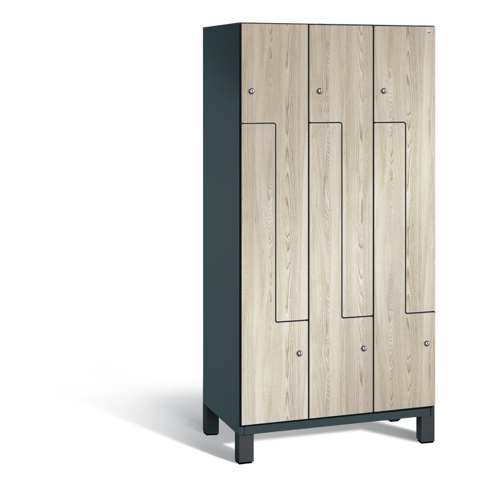Produktabbildung: C+P Z-Spind Cambio, 3 Abteile, Abteilbreite 300 mm, HxBxT 1980x900x525 mm, RAL 7016 Anthrazitgrau, Dekor Sen-Esche, Füsse
