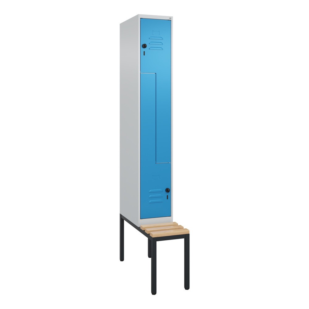 Produktabbildung: C+P Z-Spind Classic PLUS, 2 Abteile, HxBxT 2.120 x 300 x 815 mm, für Vorhängeschloss, untergebaute Bank aus Buche, lichtgrau, lichtblau