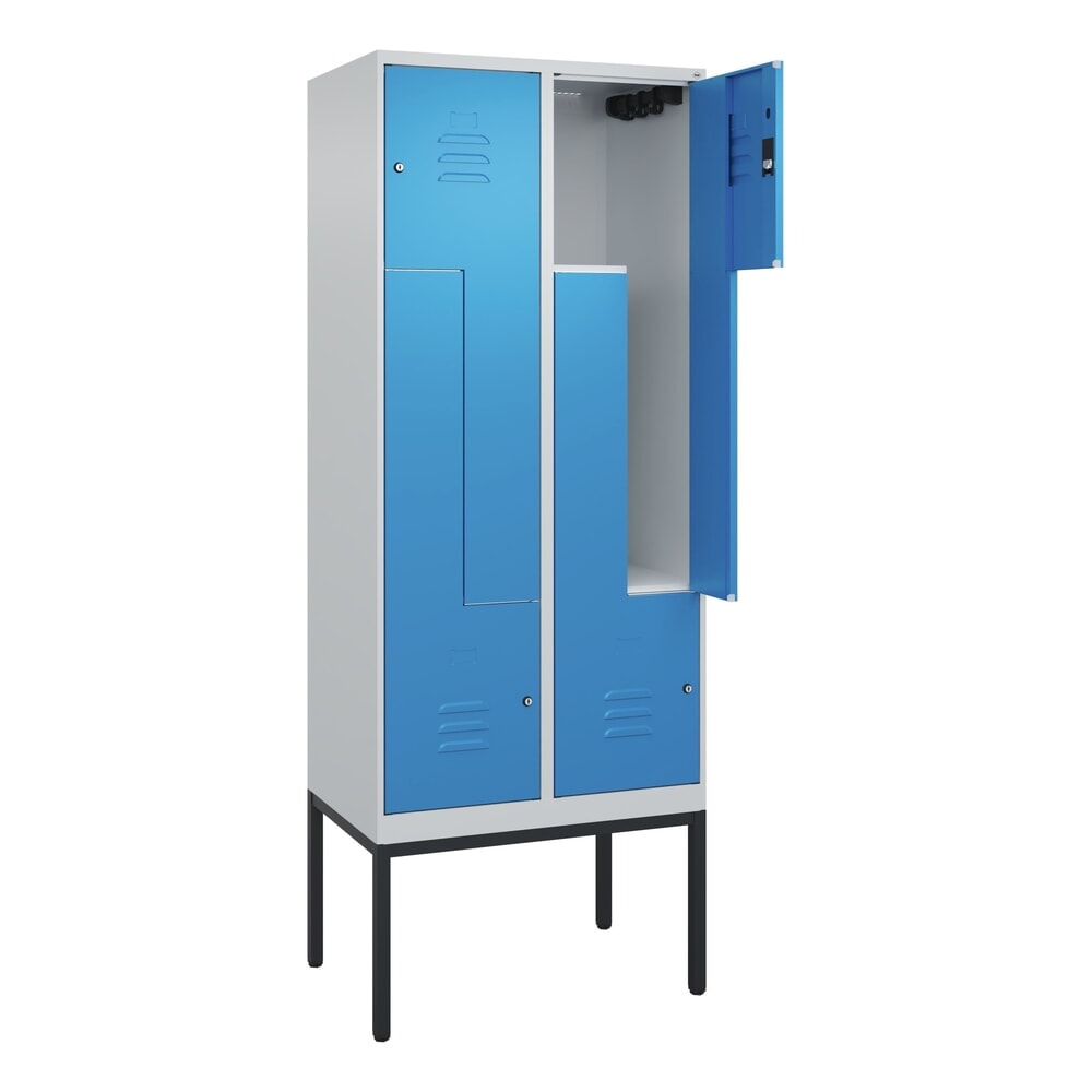 C+P Z-Spind Classic PLUS, Gestell, 4 Abteile, HxBxT 2.120 x 800 x 500 mm, lichtgrau, lichtblau, Zylinderschloss Produktabbildung: C+P Z-Spind Classic PLUS, Gestell, 4 Abteile, HxBxT 2.120 x 800 x 500 mm, lichtgrau, lichtblau, Zylinderschloss