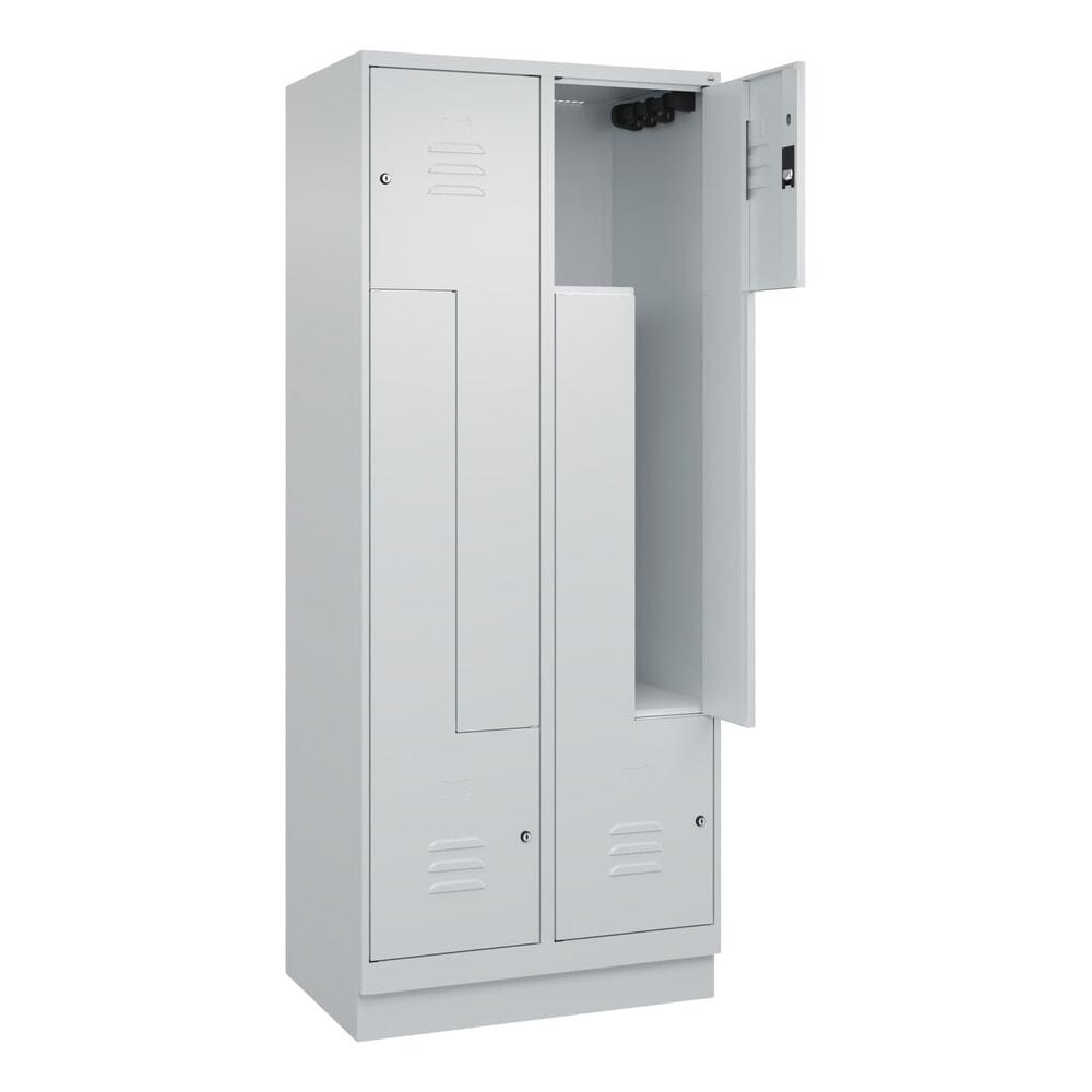 Produktabbildung: C+P Z-Spind Classic PLUS, Sockel, 4 Abteile, HxBxT 1.950 x 800 x 500 mm, lichtgrau, lichtgrau, Zylinderschloss