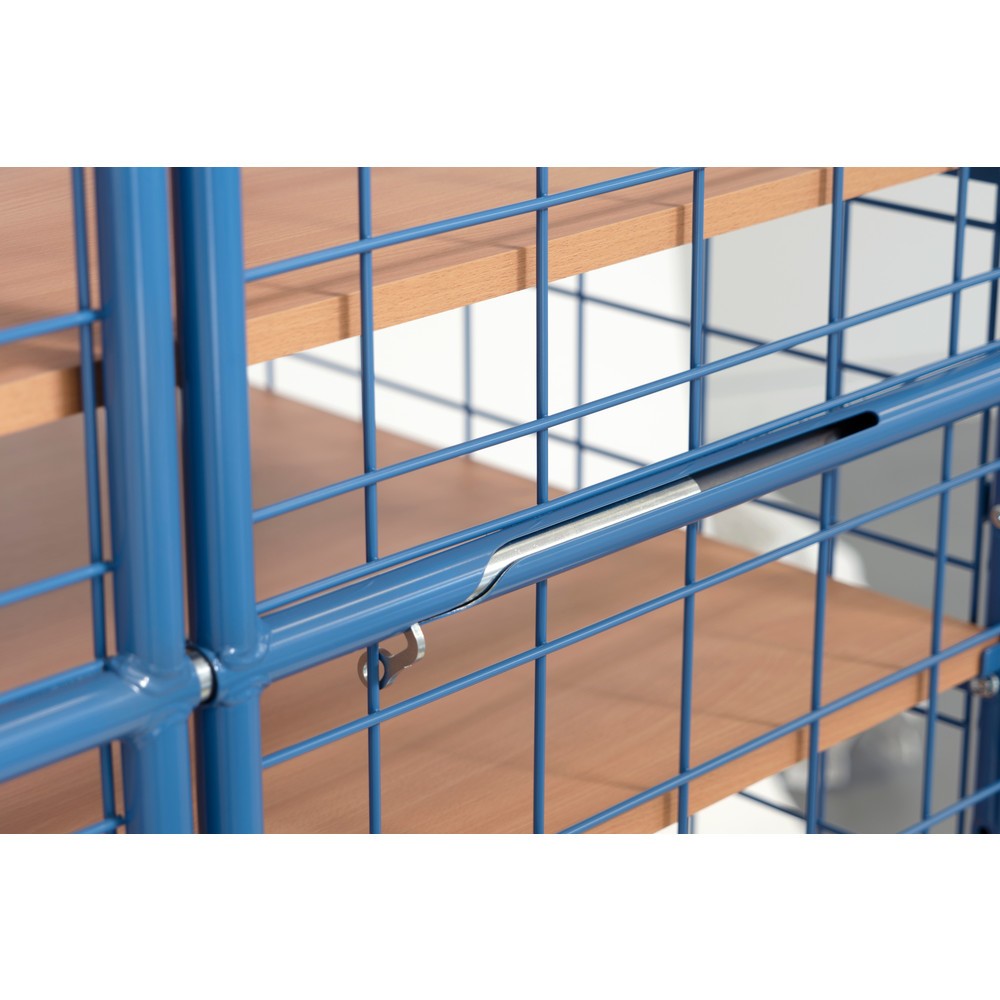 Produktabbildung Nr. 4: Chariot fermé tôlé fetra®, capacité de charge de 600 kg, ridelles grillagées, porte à double battant, 5 étagères de 1 200 x 800 mm