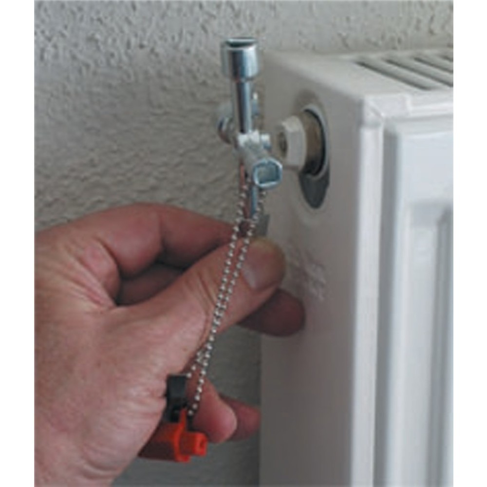 Produktabbildung Nr. 2: Clé d'armoire de commande 820 M03 6 fonctions avec adaptateur d’embout