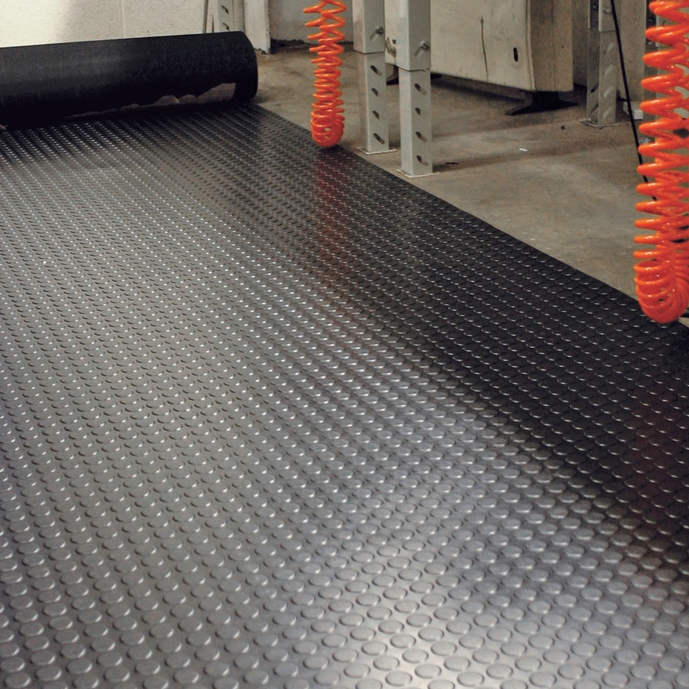 Illustration du produit: COBA Tapis anti-dérapant, caoutchouc naturel, à picots, au mètre linéaire x 1 200 mm, hauteur 3 mm, noir