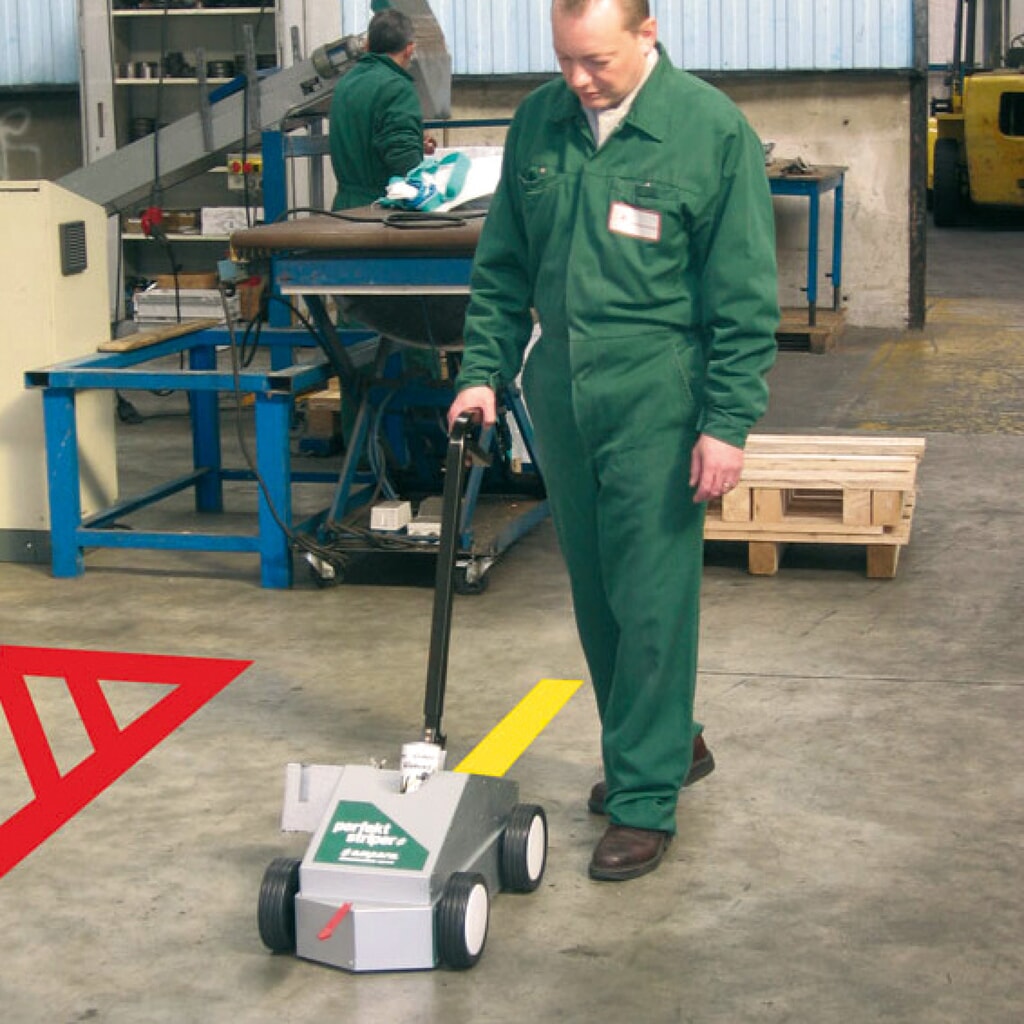 A.M.P.E.R.E. Bodenmarkierer Perfect Striper, Set, gelb Produktabbildung Nr. 3: A.M.P.E.R.E. Bodenmarkierer Perfect Striper, Set, gelb
