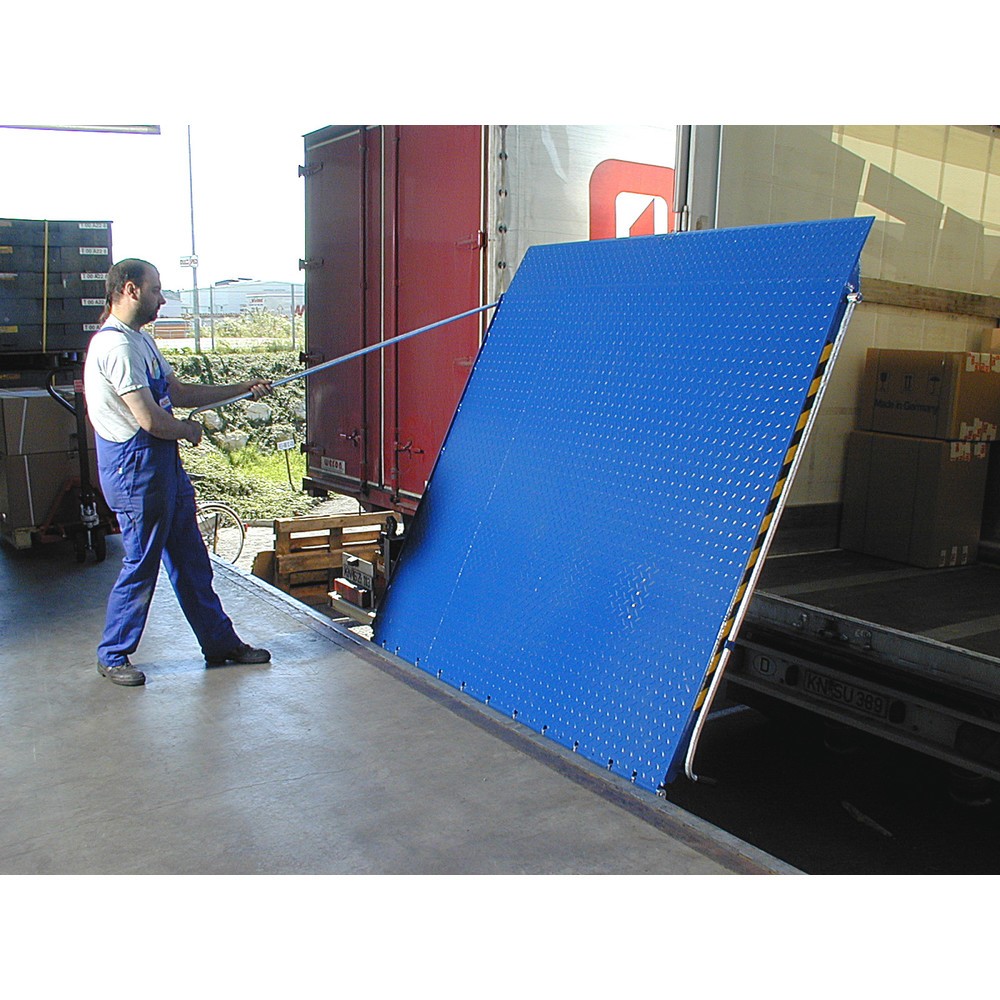 Produktabbildung: Altec Verladebrücke FBS, stationär und federmechanisch, Stahl lackiert, BxL 1.500 x 1.500 mm