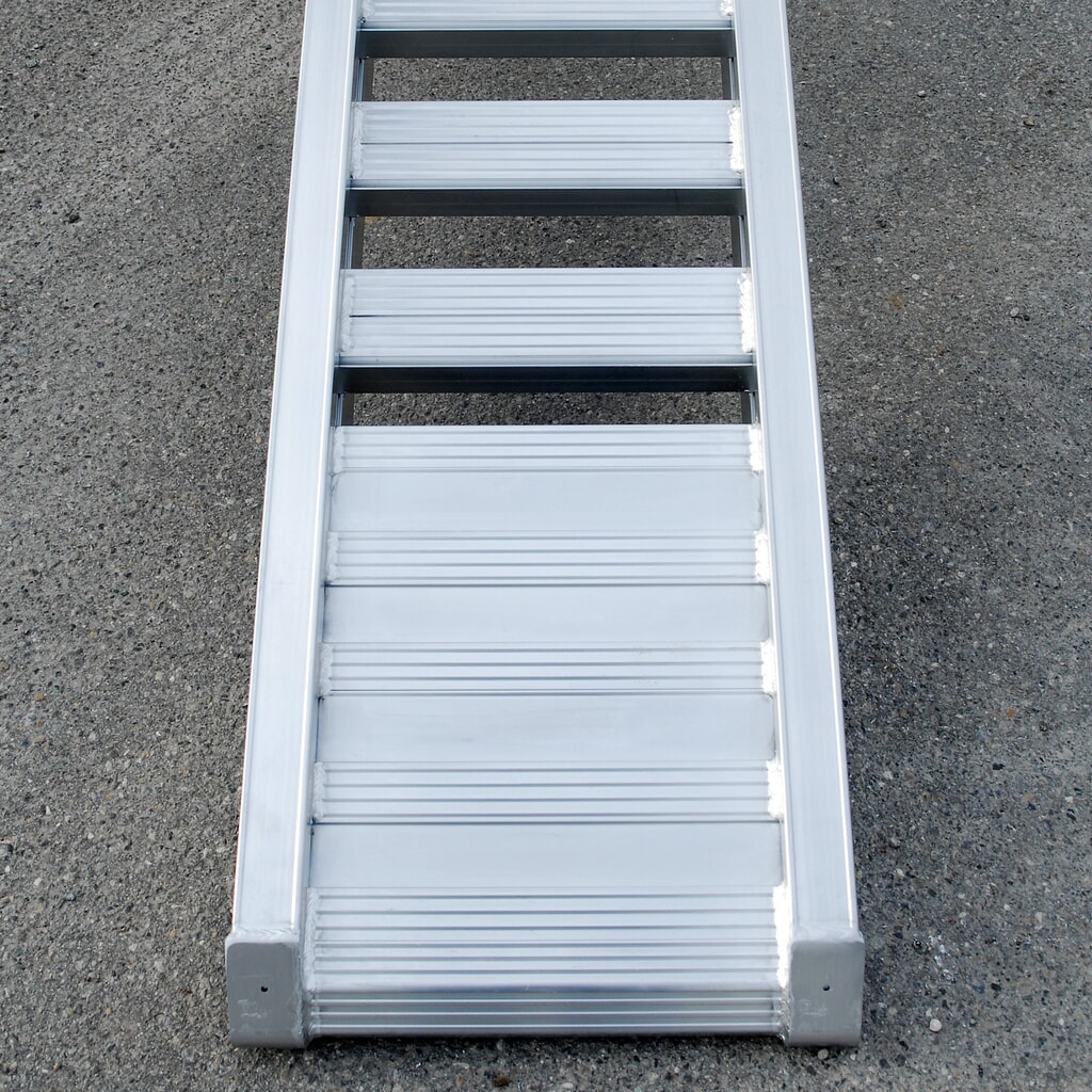 Altec Verladeschienen AVS mit Sprossen, ohne Rand, Tragkraft/Paar 1.660 kg, LxB 2.340 x 245 mm Produktabbildung Nr. 4: Altec Verladeschienen AVS mit Sprossen, ohne Rand, Tragkraft/Paar 1.660 kg, LxB 2.340 x 245 mm