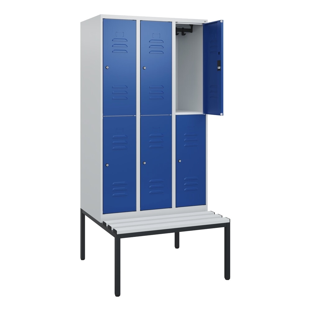Produktabbildung Nr. 1: C+P Doppelstock-Spind Classic PLUS, 3 Abteile, HxBxT 1.950 x 900 x 815 mm, Zylinderschloss, untergebaute Bank aus Kunststoff, lichtgrau, enzianblau