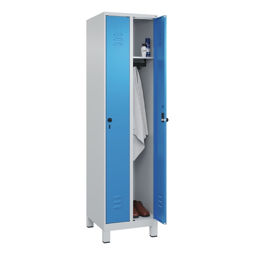 Produktabbildung Nr. 10: C+P Spind Classic PLUS, Füsse, 2 Abteile, HxBxT 1.950 x 500 x 500 mm, lichtgrau, lichtblau, für Vorhängeschloss, ohne Mitteltrennwand