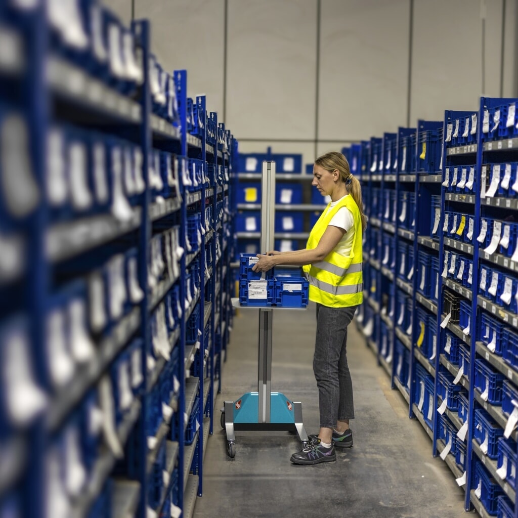 Elektrischer Hebelift Ameise®, elektrische Hubfunktion mit Schaltwippe, mit 125 mm/s Hubgeschwindigkeit Produktabbildung Nr. 3: Elektrischer Hebelift Ameise®, elektrische Hubfunktion mit Schaltwippe, mit 125 mm/s Hubgeschwindigkeit