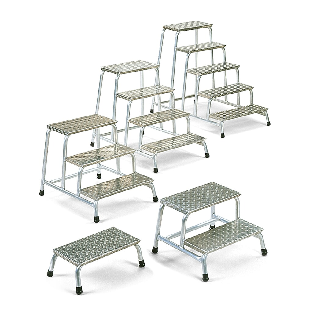 HACA Montagetritt aus Aluminium, Standhöhe 0,20 m Produktabbildung: HACA Montagetritt aus Aluminium, Standhöhe 0,20 m