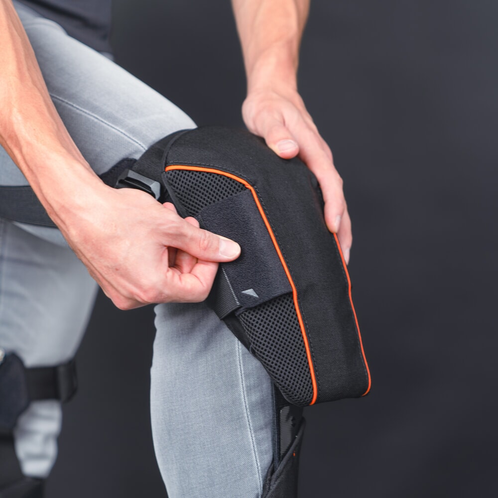 Produktabbildung Nr. 4: Hunic Knieschoner SoftExo KneePatch, passend zum Exoskelett SoftExo Lift