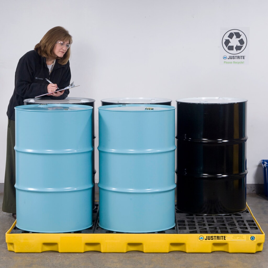 Justrite® Flach-Auffangwanne aus PE, 6x 200 l, Auffangvolumen 276 l, gelb Produktabbildung Nr. 2: Justrite® Flach-Auffangwanne aus PE, 6x 200 l, Auffangvolumen 276 l, gelb