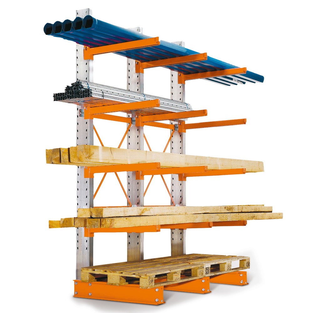 Produktabbildung: Komplettpaket Kragarmregal, leichte Ausführung, einseitig, Tragkraft pro Arm 300 kg, HxBxT 2.432 x 3.000 x 680 mm, 4 Ständer