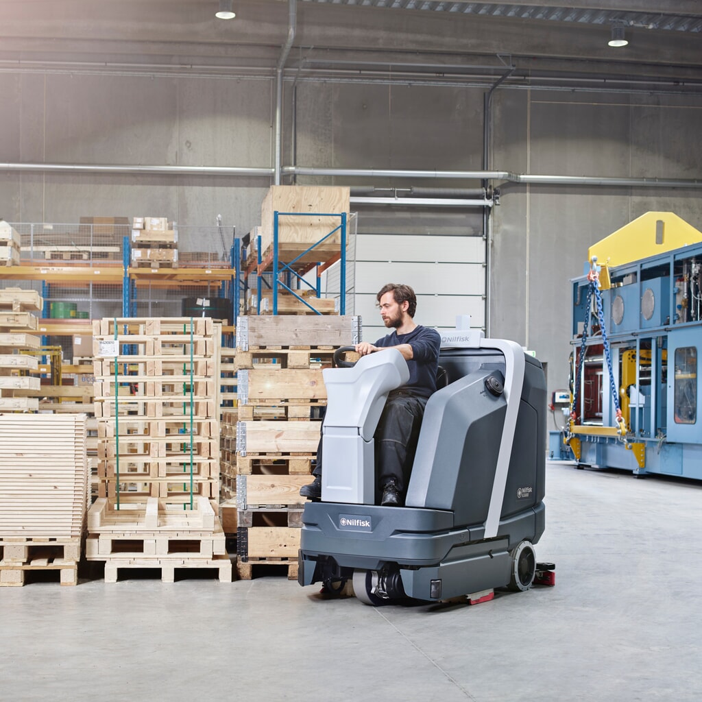 Produktabbildung Nr. 8: Nilfisk® Aufsitz-Scheuer-Saugmaschine SC6000 860D, Arbeitsbreite 863 mm