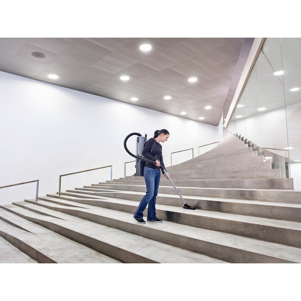 Produktabbildung Nr. 2: Nilfisk® Rucksacksauger GD5 Battery