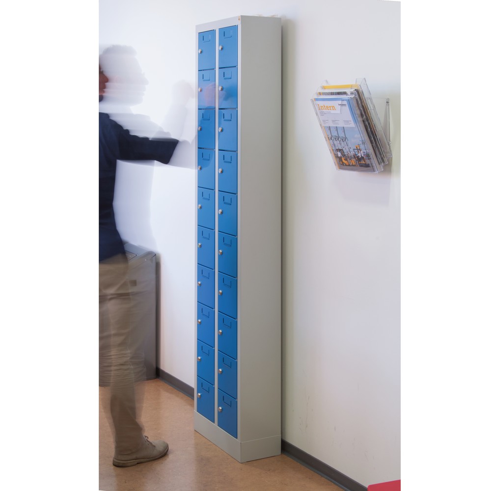 Produktabbildung Nr. 3: PAVOY Kleinfachschrank, 20 Fächer, HxBxT 1.950 x 460 x 200 mm, mit Etikettenrahmen, feuerrot, lichtgrau