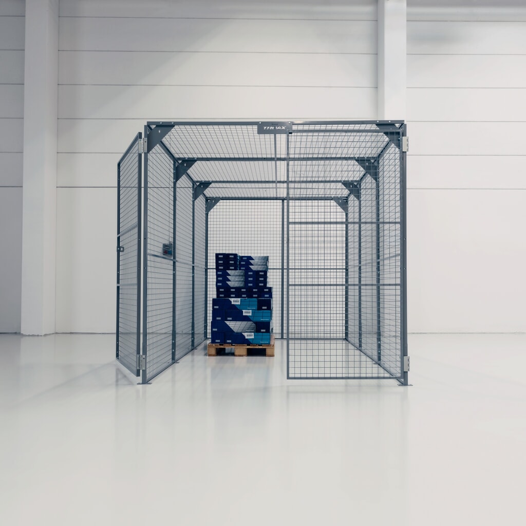 TROAX® Lagerbox , lackiert, HxBxL 2.200 x 2.200 x 1.200 mm Produktabbildung Nr. 2: TROAX® Lagerbox , lackiert, HxBxL 2.200 x 2.200 x 1.200 mm