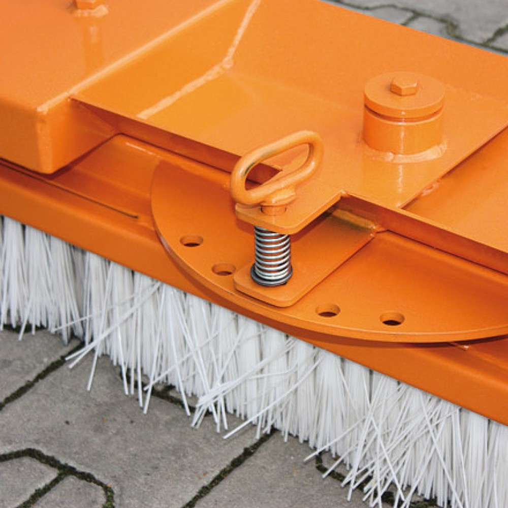 Produktabbildung Nr. 2: Eichinger® Balai pour chariot élévateur, chargeur à roues, etc., largeur 1 000 mm orangé pur