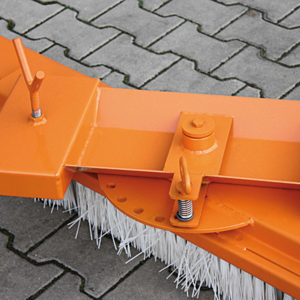 Produktabbildung Nr. 5: Eichinger® Balai pour chariot élévateur, chargeur à roues, etc., largeur 1 000 mm orangé pur