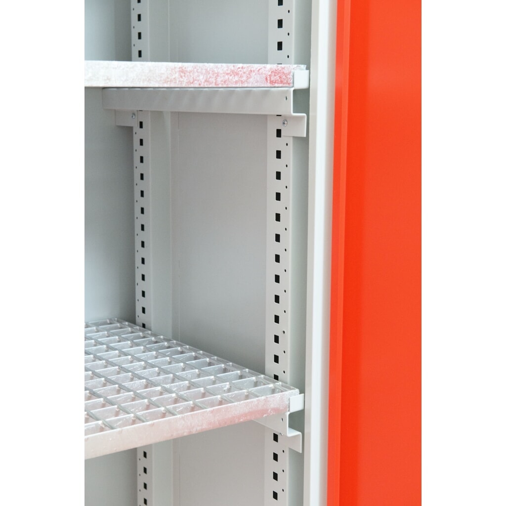 Armoire de sécurité Steinbock® pour conteneurs d’huile, 2 étagères grillagées, 1 cuve de rétention, HxlxP 1 950 x 950 x 500 mm N° de l'image du produit 3 : Armoire de sécurité Steinbock® pour conteneurs d’huile, 2 étagères grillagées, 1 cuve de rétention, HxlxP 1 950 x 950 x 500 mm