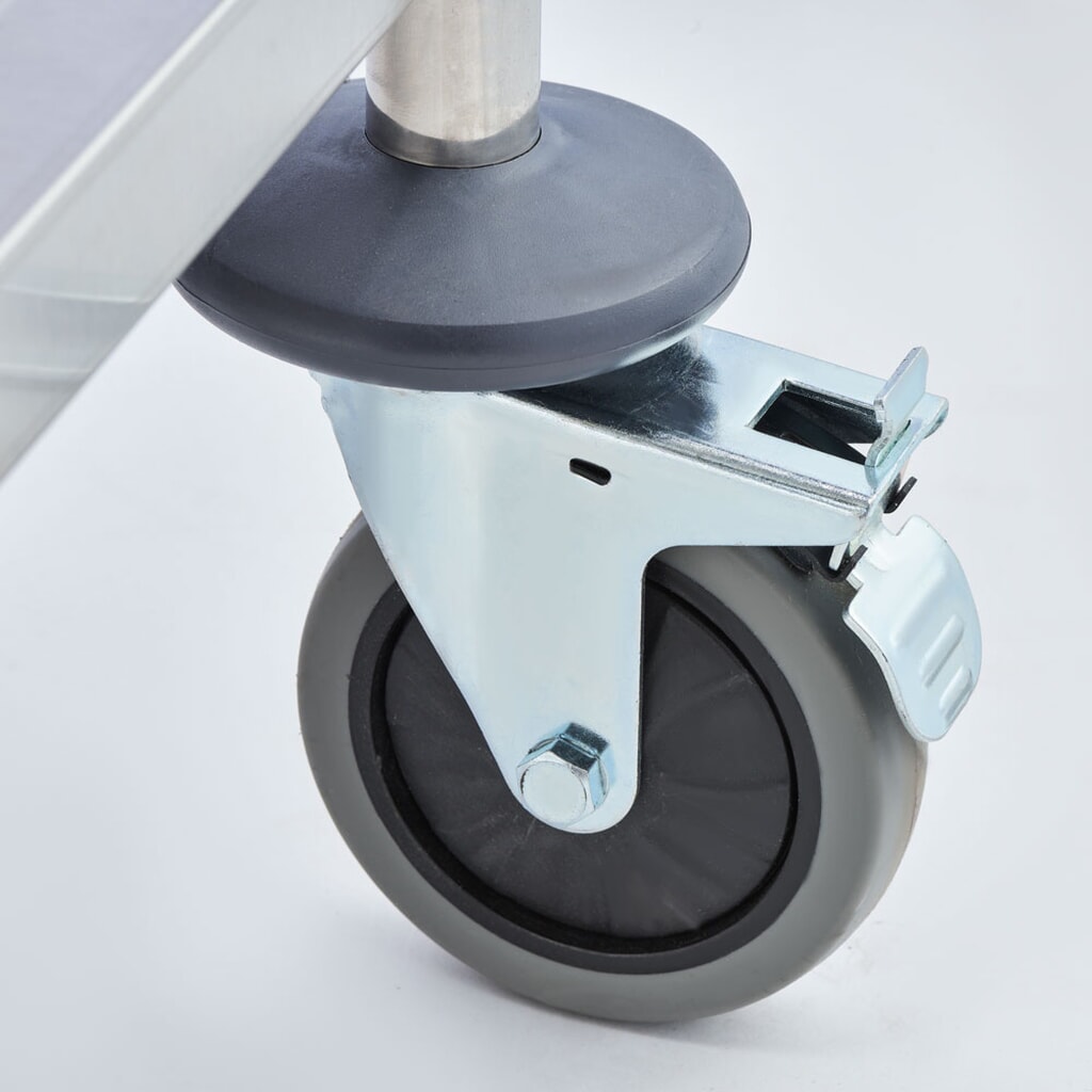 Chariot de service Stalgast en acier inoxydable, avec trois étagères, 860 x 540 x 920 mm (L x P x H) N° de l'image du produit 6 : Chariot de service Stalgast en acier inoxydable, avec trois étagères, 860 x 540 x 920 mm (L x P x H)