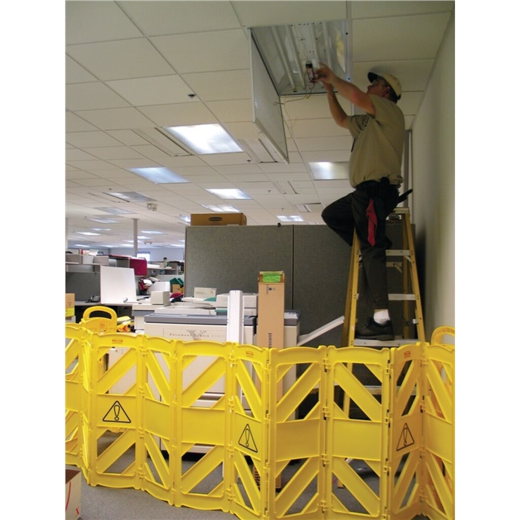 Barrières de sécurité polyéthylène jaune l.600xH1000 mm mobile, 16 pièces RUBBER N° de l'image du produit 2 : Barrières de sécurité polyéthylène jaune l.600xH1000 mm mobile, 16 pièces RUBBER