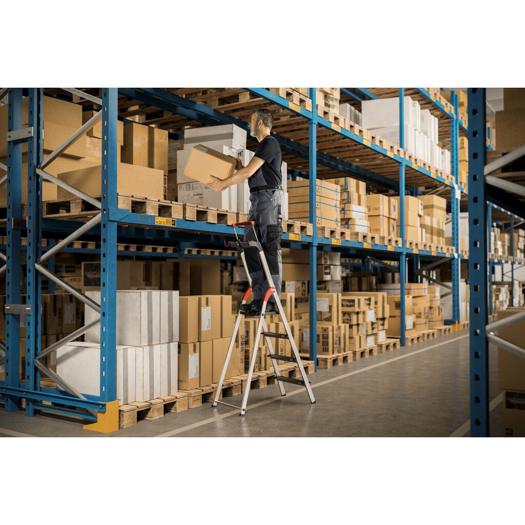 Escabeau double à marches Hailo TopLine, hauteur de travail 0,63 m N° de l'image du produit 8 : Escabeau double à marches Hailo TopLine, hauteur de travail 0,63 m