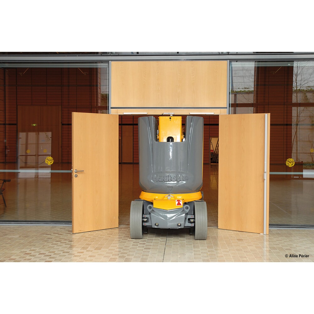N° de l'image du produit 2 : Nacelle articulée Haulotte HA12 CJ, mobile, hauteur de travail 11,68 m, portée latérale 6,94 m