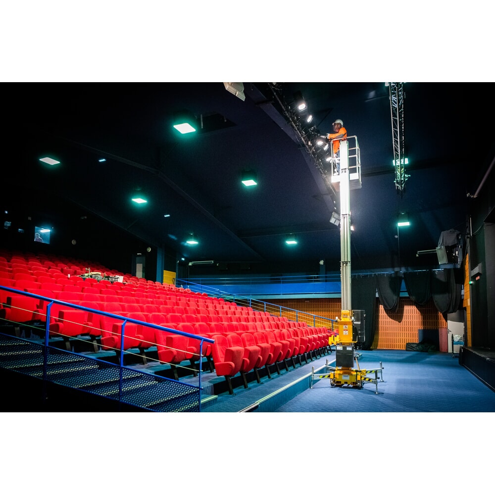 N° de l'image du produit 4 : Nacelle élévatrice avec mât télescopique Haulotte QUICKUP 8 AC, hauteur de travail 8,1 m, fonctionnement sur secteur (courant alternatif)