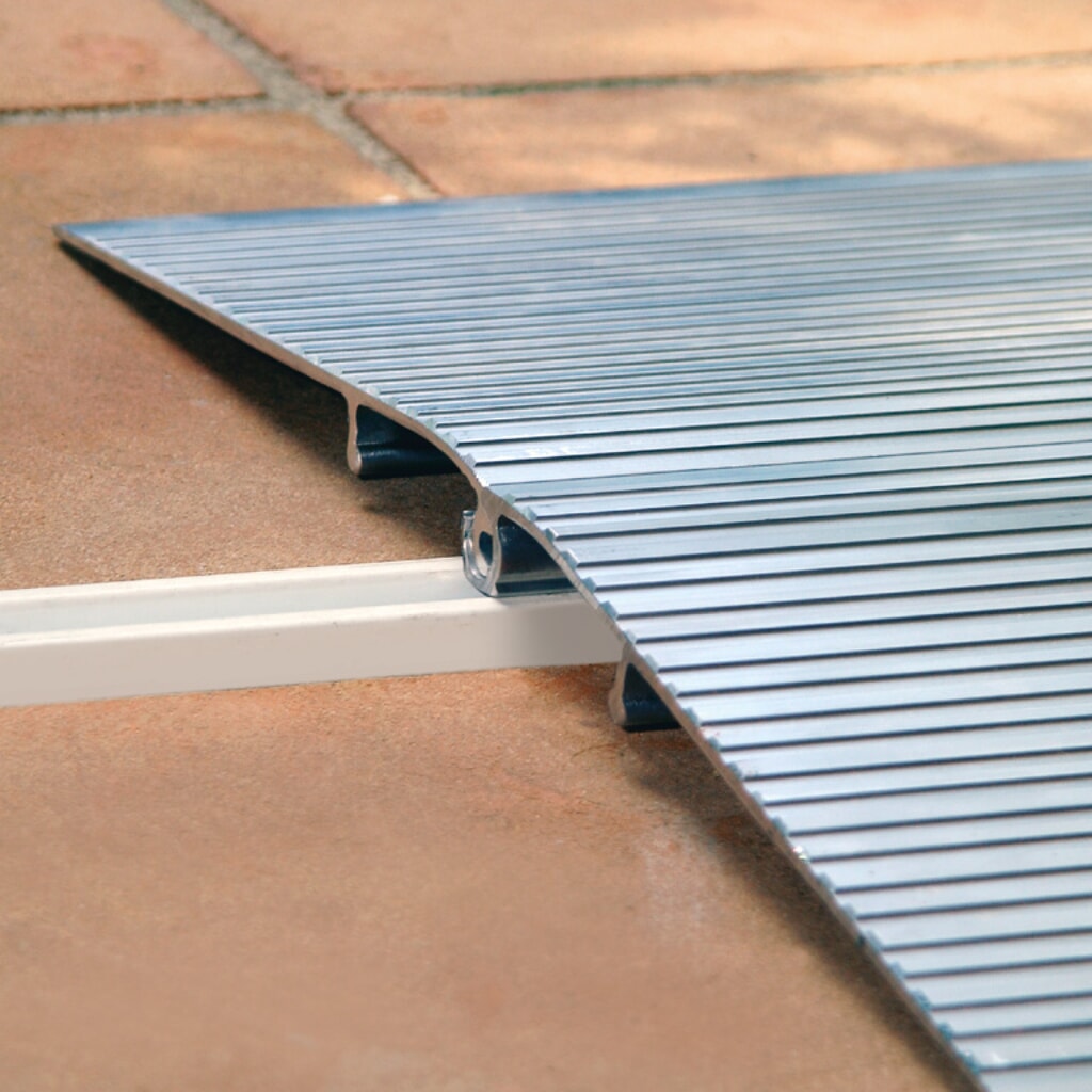 Rampe de seuil, double, capacité de charge 500 kg, largeur 700 mm N° de l'image du produit 2 : Rampe de seuil, double, capacité de charge 500 kg, largeur 700 mm