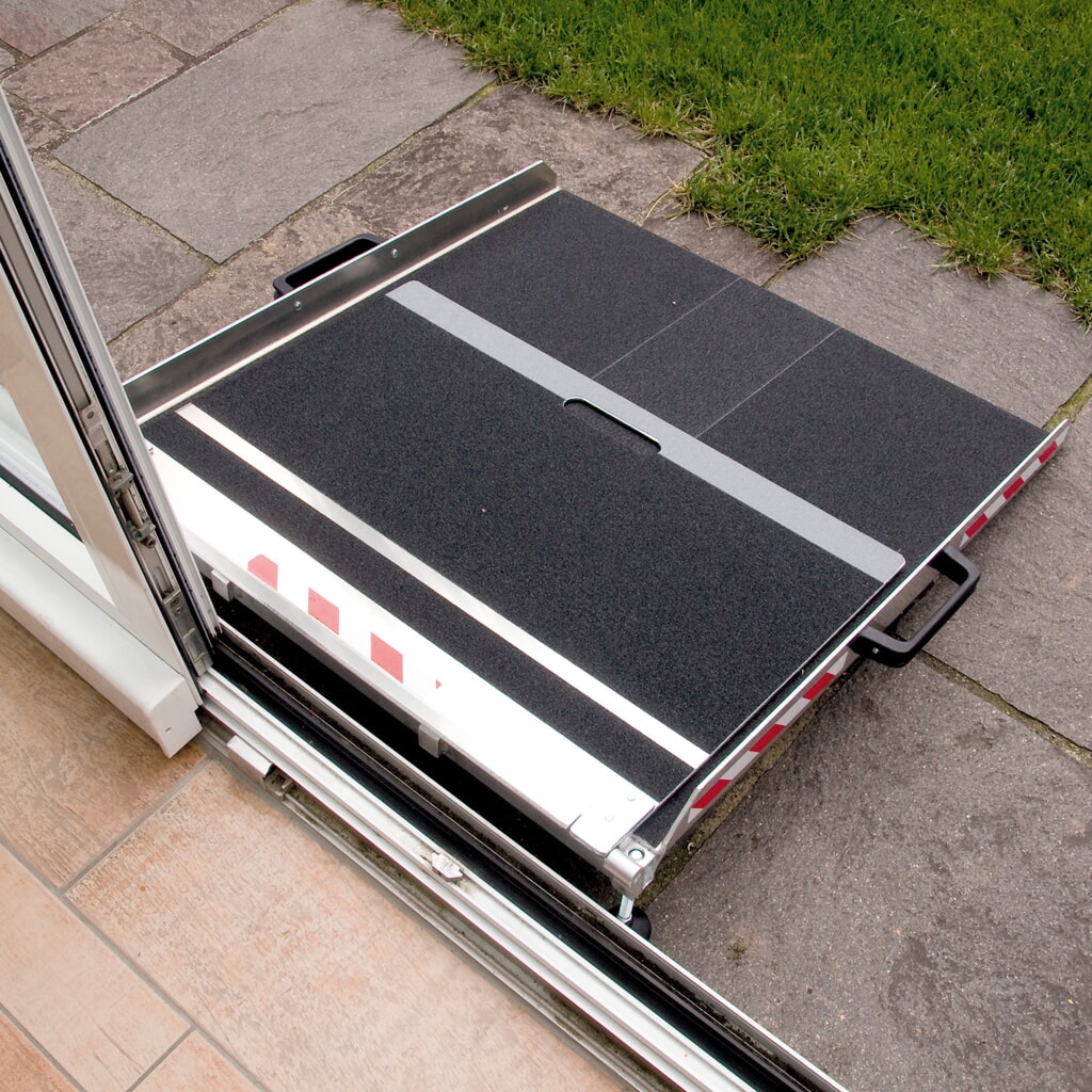 Rampe de seuil, réglable en hauteur, capacité de charge 300 kg, différence de hauteur 60 à 100 mm N° de l'image du produit 2 : Rampe de seuil, réglable en hauteur, capacité de charge 300 kg, différence de hauteur 60 à 100 mm