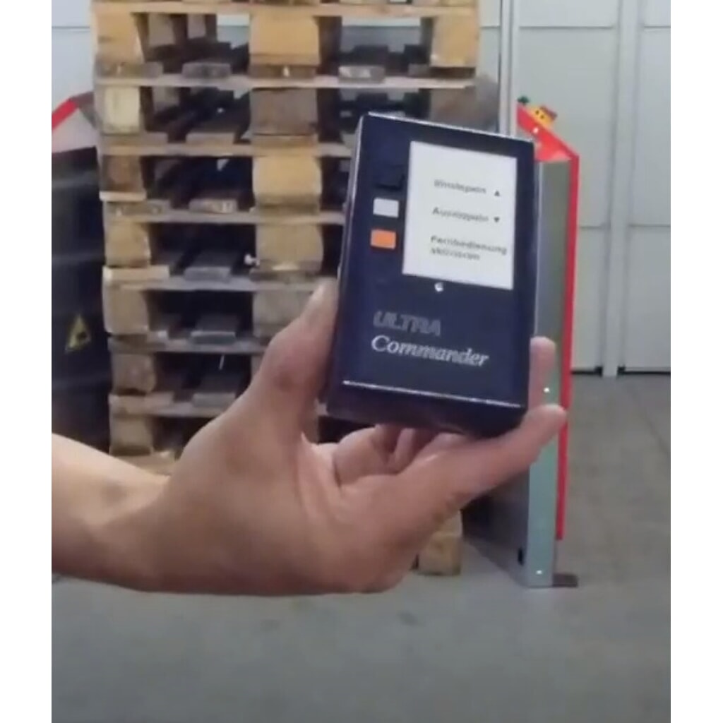 Télécommande sans fil pour chargeurs automatiques de palettes MaxX 15 et 25 Illustration du produit: Télécommande sans fil pour chargeurs automatiques de palettes MaxX 15 et 25