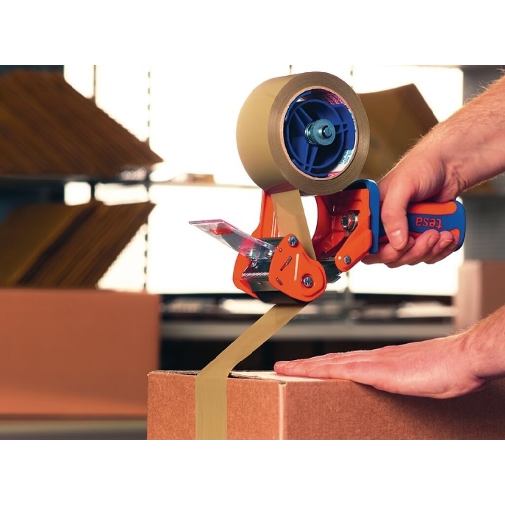 tesa® Ruban adhésif d'emballage PVC tesa® pack® 4124, longueur 66 m largeur 50 mm, chamois, rouleau N° de l'image du produit 2 : tesa® Ruban adhésif d'emballage PVC tesa® pack® 4124, longueur 66 m largeur 50 mm, chamois, rouleau
