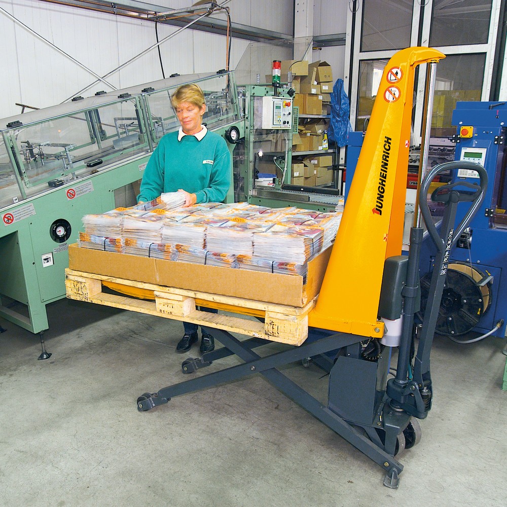 Produktabbildung Nr. 3: Jungheinrich Transpalette à ciseaux AMX 10e, capacité de charge 1 000 kg, nylon