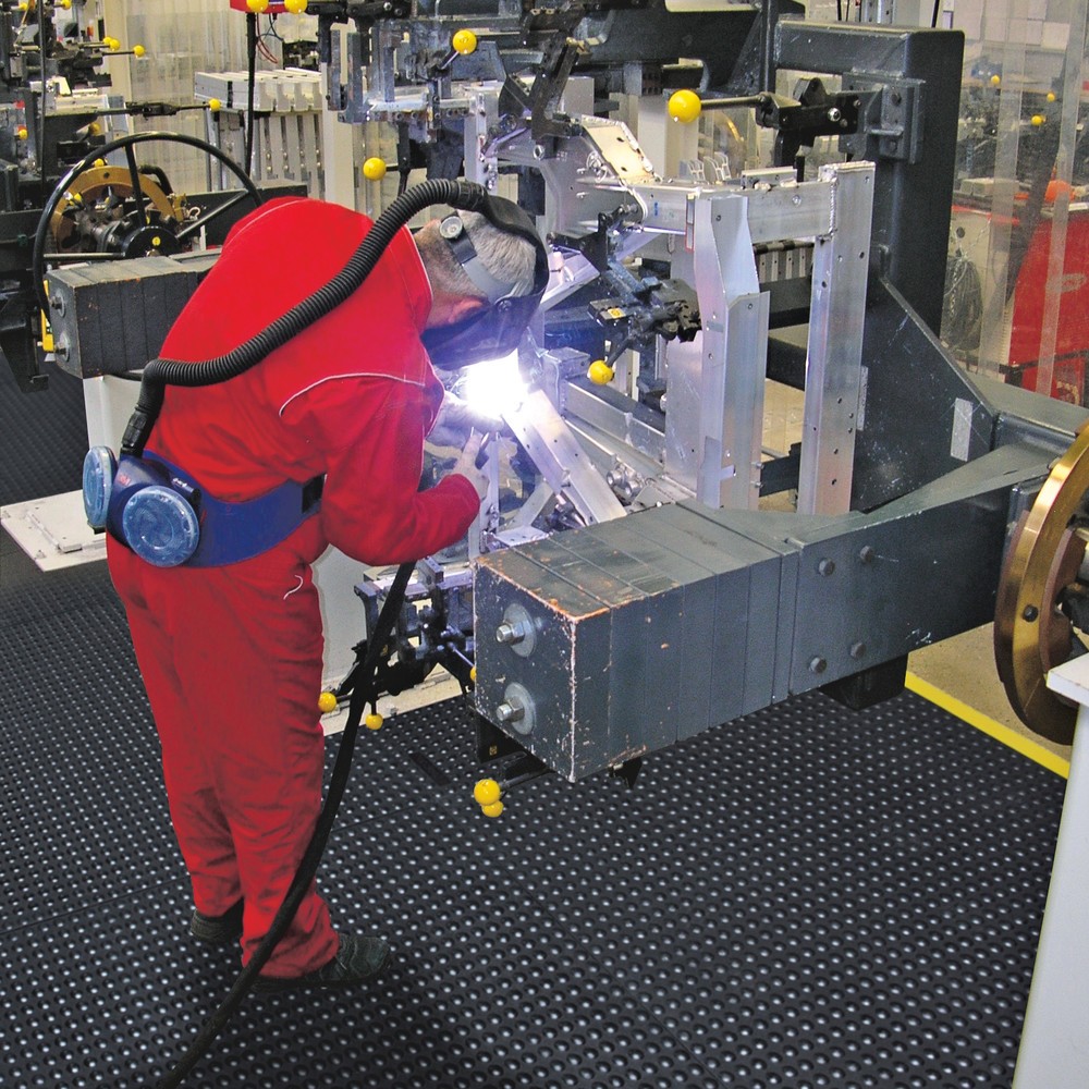 Produktabbildung Nr. 2: Kantenleiste, Stecksystem für NoTrax Schweisser-Arbeitsplätze, mit Noppen, BxL 910 x 52 mm, gelb