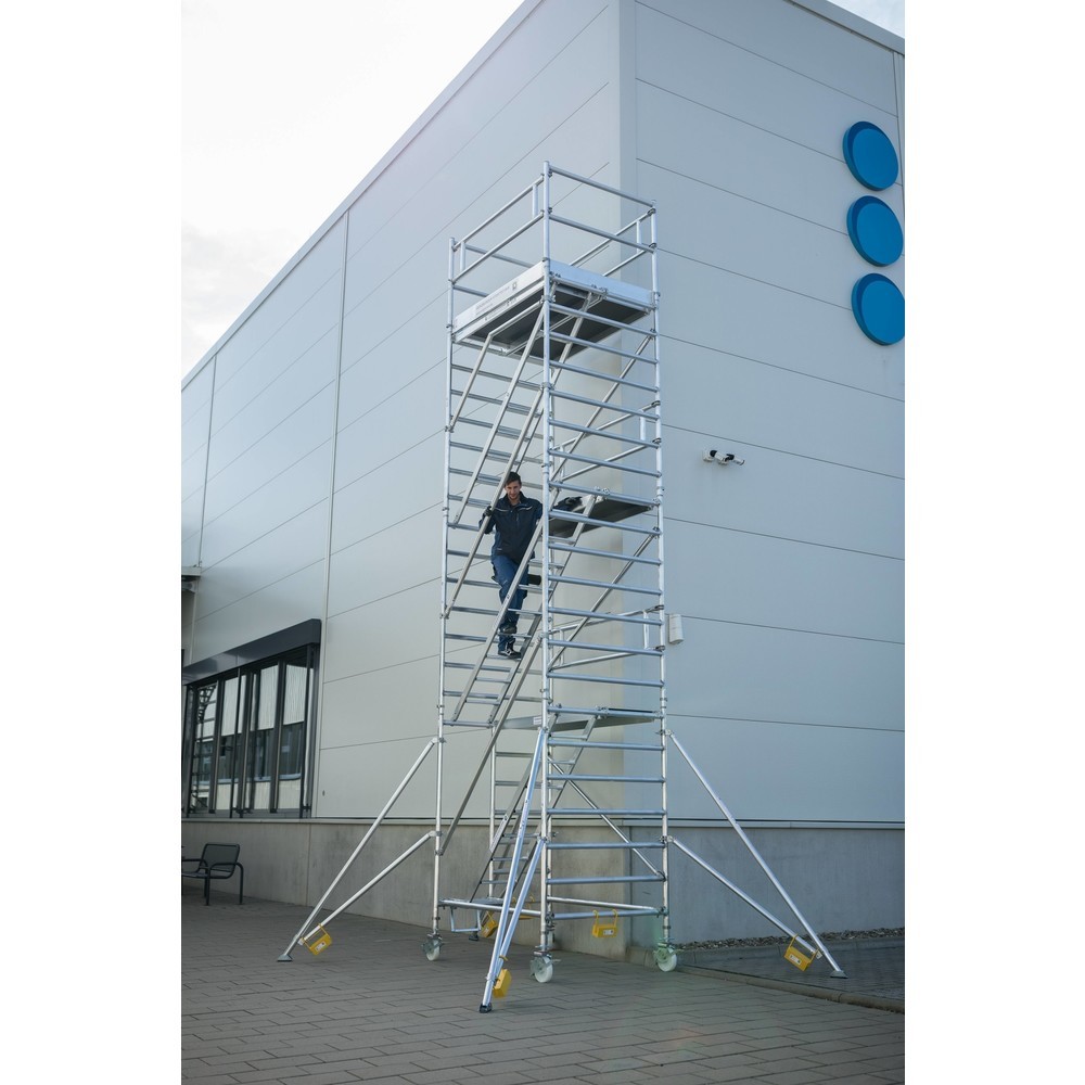 Produktabbildung Nr. 2: Munk Échafaudage roulant 1,35 x 1,80 m avec échelles inclinées & stabilisateurs Hauteur de plate-forme 4,35 m