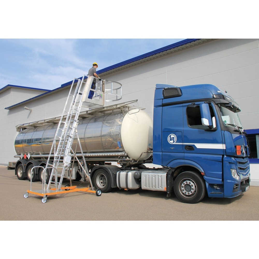 Produktabbildung Nr. 2: Munk Échelle pour camion-citerne type 8 avec châssis à levier central abaissable
