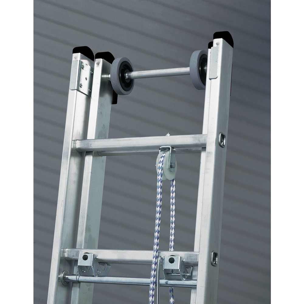 Produktabbildung Nr. 2: Munk Sprossen-Seilzugleiter 3-teilig mit nivello®-Traverse 3x14 Sprossen