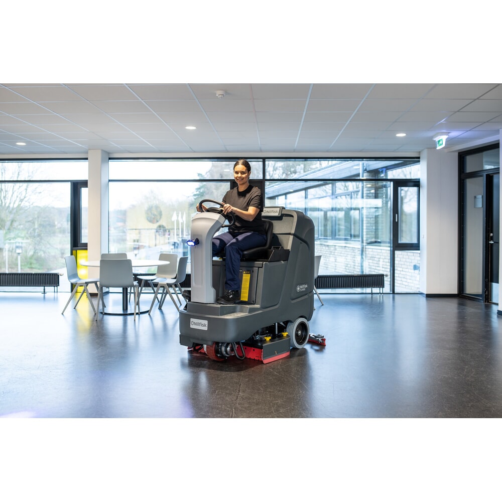 N° de l'image du produit 3 : autolaveuse à conducteur porté Nilfisk® SC 4000 710 C, avec brosse rotative