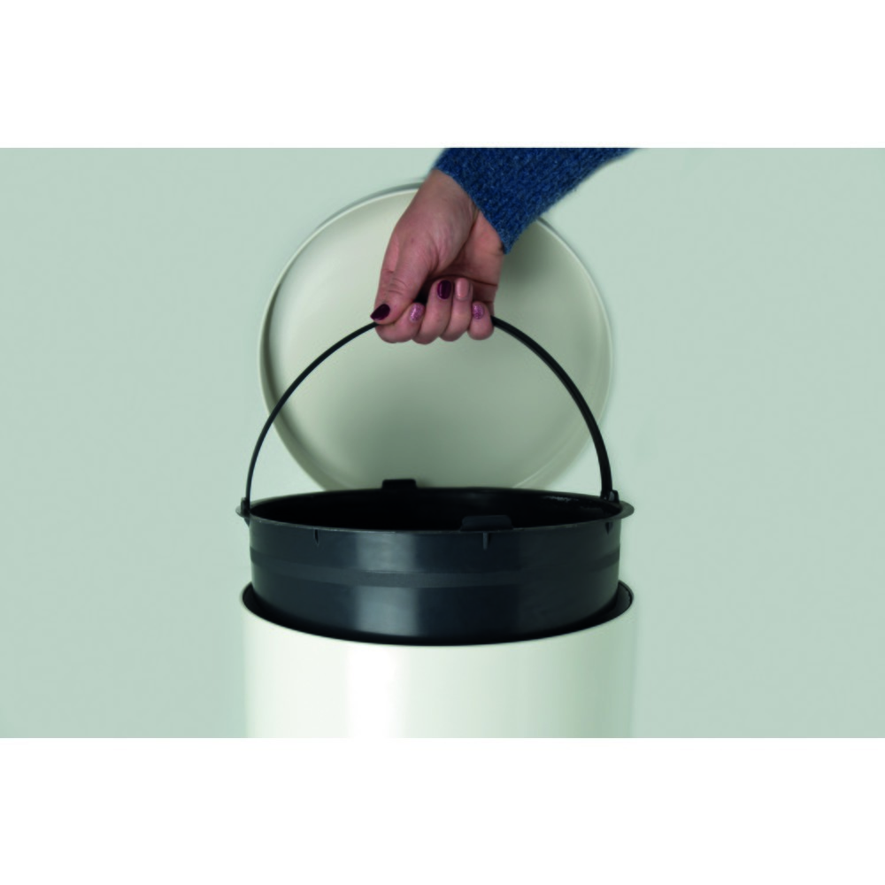 Produktabbildung Nr. 2: Pédale d'helit « The Knight » 3 Litres Argenté Ion Coating Blanc