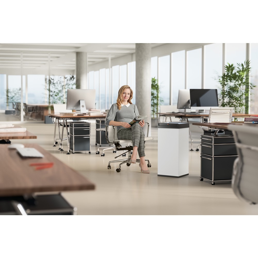 Produktabbildung Nr. 8: Poubelle Hailo Big-Box Swing, 60 litres, blanc de sécurité