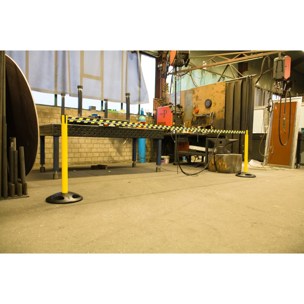 Produktabbildung Nr. 3: RS-GUIDESYSTEMS® Gurt-Absperrpfosten GLA 25-E REFLECTO, Länge 3,5 m, Breite 50 mm, Pfosten gelb, Gurt schwarz/gelb