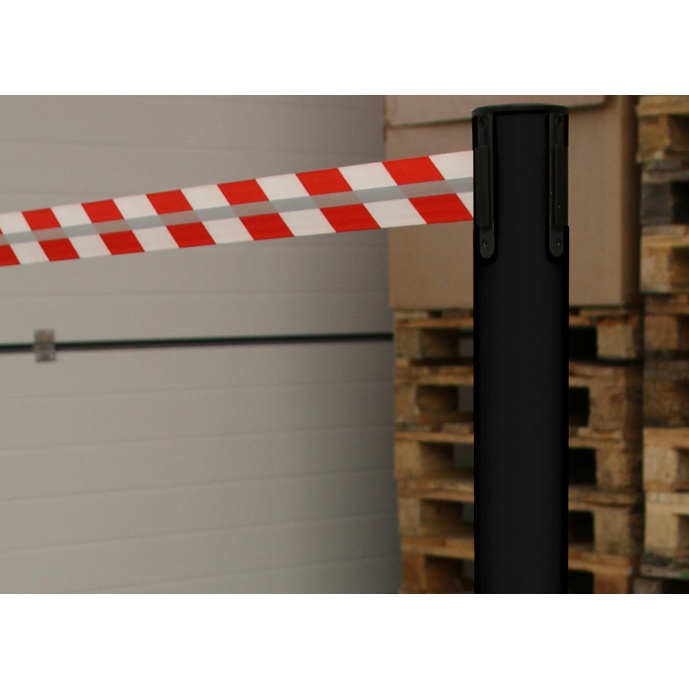 Produktabbildung Nr. 4: RS-GUIDESYSTEMS® Gurt-Absperrpfosten GLA 45-J REFLECTO, Länge 2,3 m, Breite 50 mm, Pfosten schwarz, Gurt rot/weiss