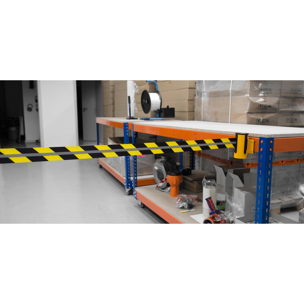 Produktabbildung Nr. 3: RS-GUIDESYSTEMS® Gurtkassette GLW 45-E REFLECTO, Wandmontage, Länge 2,3 m, Breite 50 mm, Gehäuse gelb, Gurt schwarz/gelb