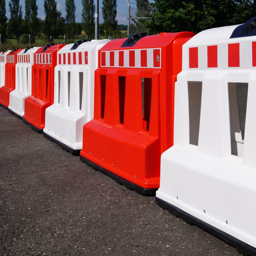 Produktabbildung Nr. 2: Séparateur de chaussée en plastique, rouge