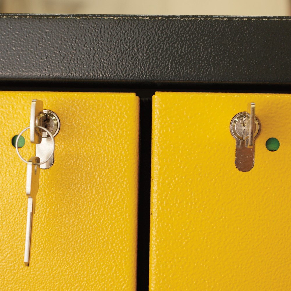 Produktabbildung Nr. 3: asecos® Sicherheitsschrank Q-PEGASUS/Typ 90, 3 Fachböden, HxBxT 1.953 x 1.193 x 615 mm, goldgelb