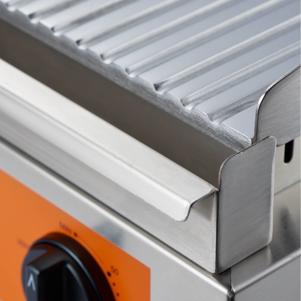 Produktabbildung Nr. 3: CATERINA Stalgast Griddleplatte, 720x460x240 mm, 2/3 glatt und 1/3 gerillt, 3,5 kW 230 V